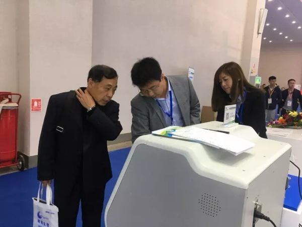 賀總11.jpg